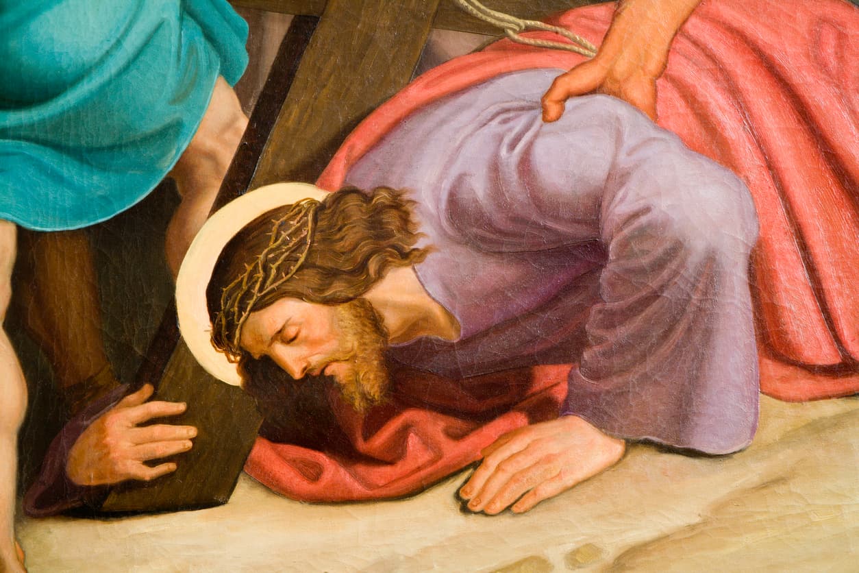 Jesus fall under the weight of the cross